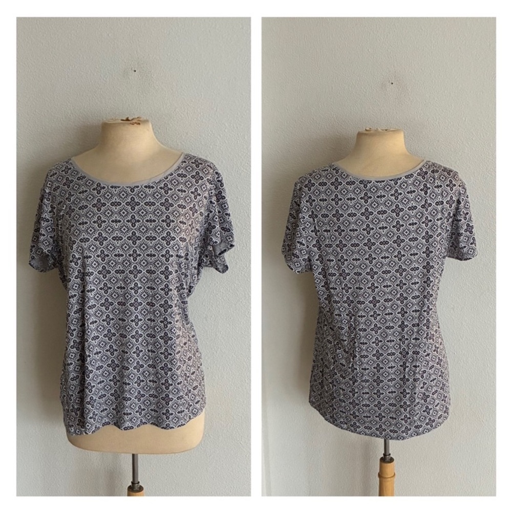 WAS $23 Banana Republic tee